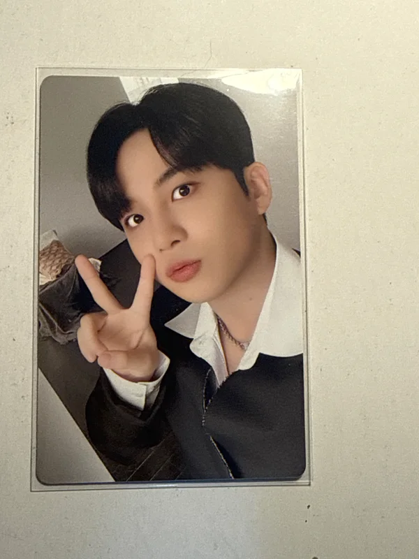 GOLDEN HOUR : Part.1 DIARY VER.