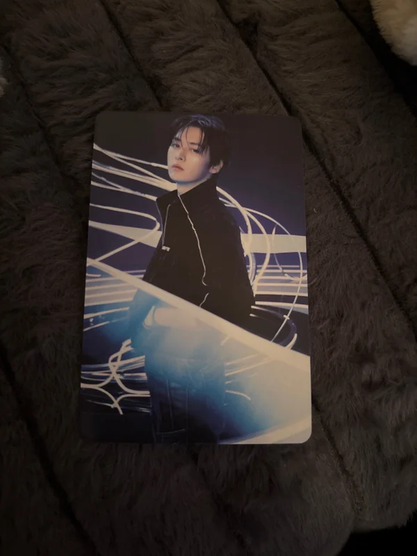 Stray Kids World Tour dominATE JAPAN POPUP STORE RANDOM TRADING CARD