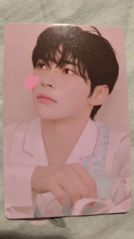 BLUE PARADISE POP-UP STORE RANDOM TRADING CARD SET Doctor! Doctor! ver.