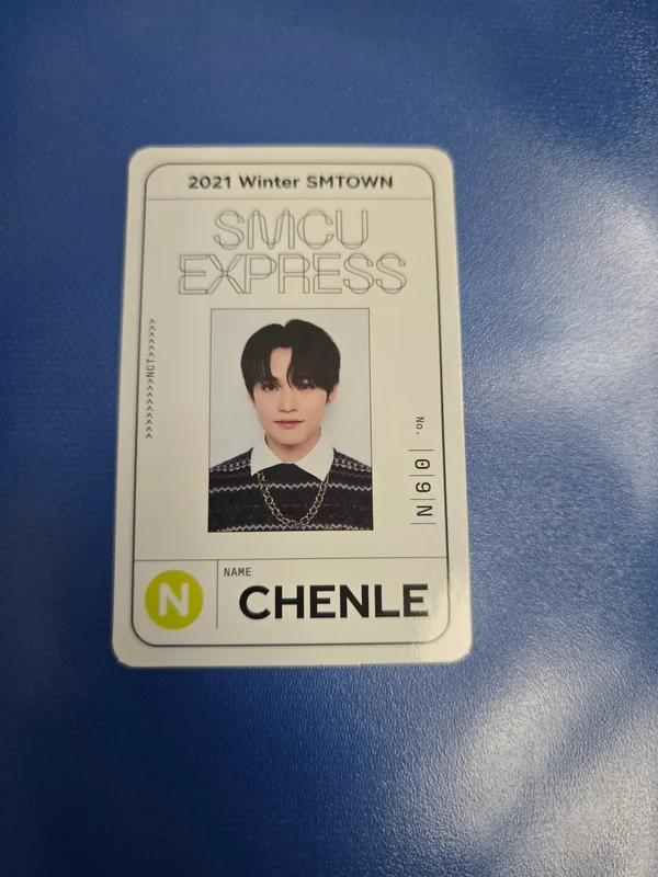 2021 Winter SMTOWN : SMCU EXPRESS Daytime Pass Ver.