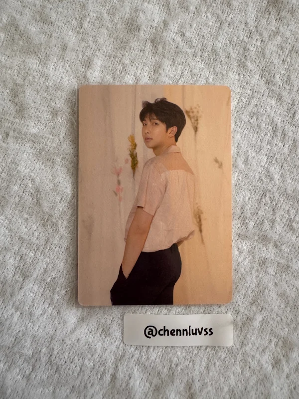 BTS WORLD TOUR 'LOVE YOURSELF' MINI PHOTO CARD