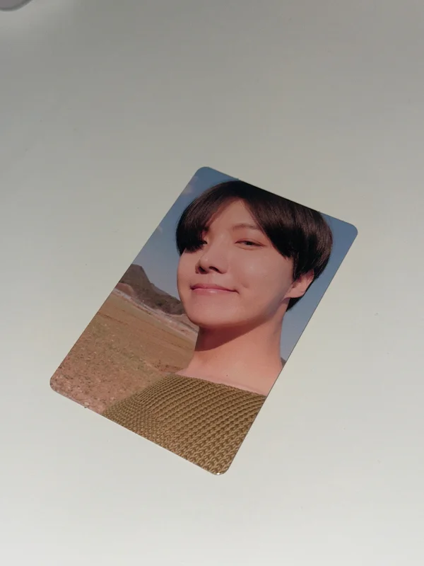 LOVE YOURSELF 'Tear'