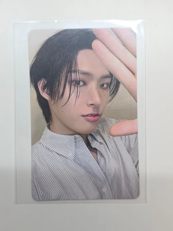 ATEEZ 7TH ANNIVERSARY OFFICIAL POP-UP '8ROOM' RANDOM PHOTOCARD PACK ver.B