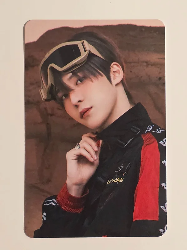 ATEEZ X ANITEEZ POP-UP STORE ANITEEZ IN TREASURE RANDOM TRADING CARD