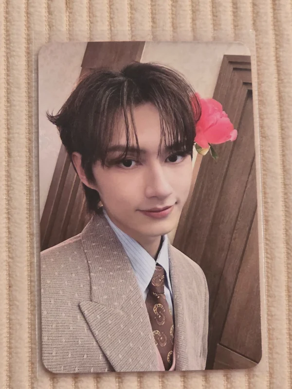 SPILL THE FEELS CARAT Ver.