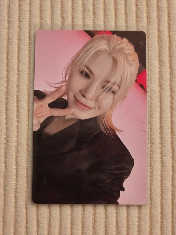 Seventeen WOOZI '17 IS RIGHT HERE Deluxe Ver.' Photocard | Sold by