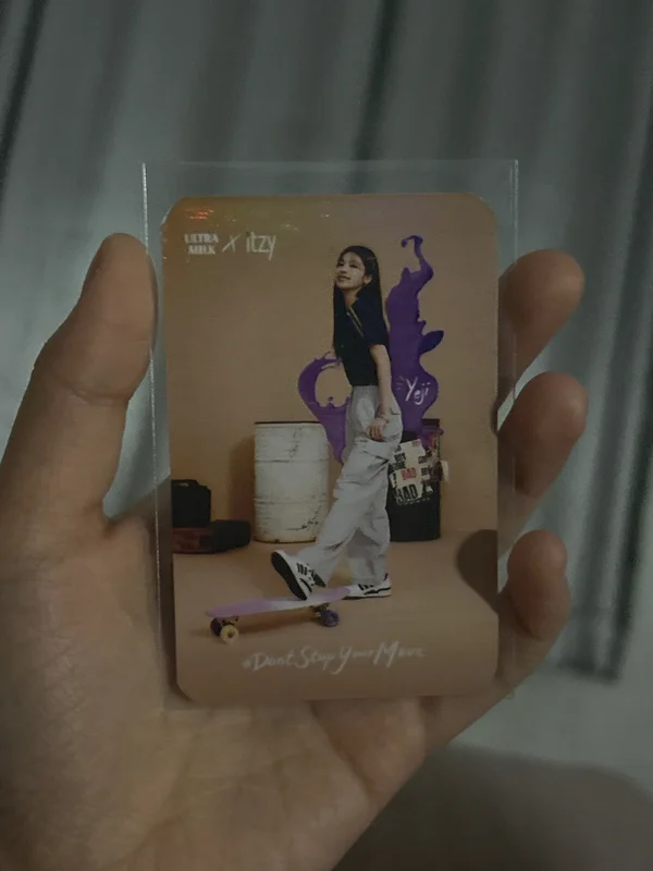 ULTRAMILK ITZY - YEJI