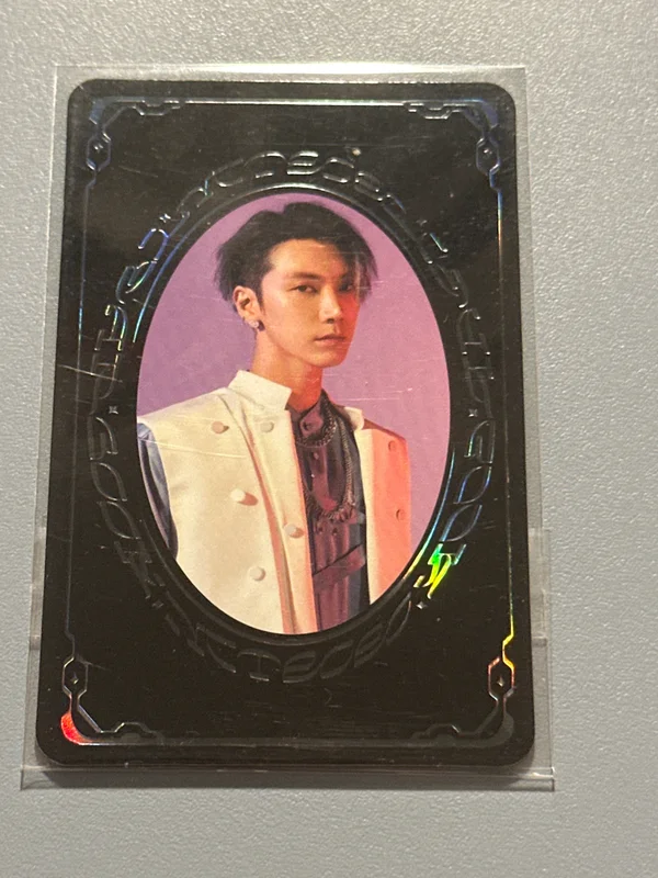 RESONANCE Pt.1 YEARBOOK CARD