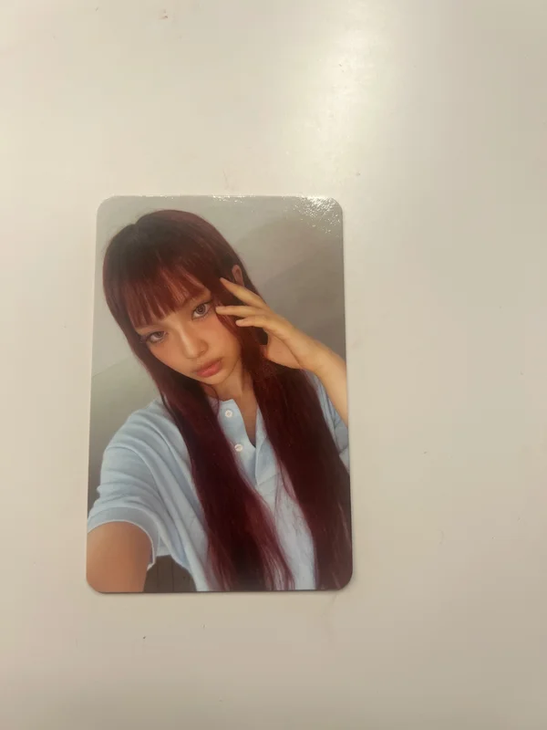 Hyein How Sweet Weverse Albums ver.