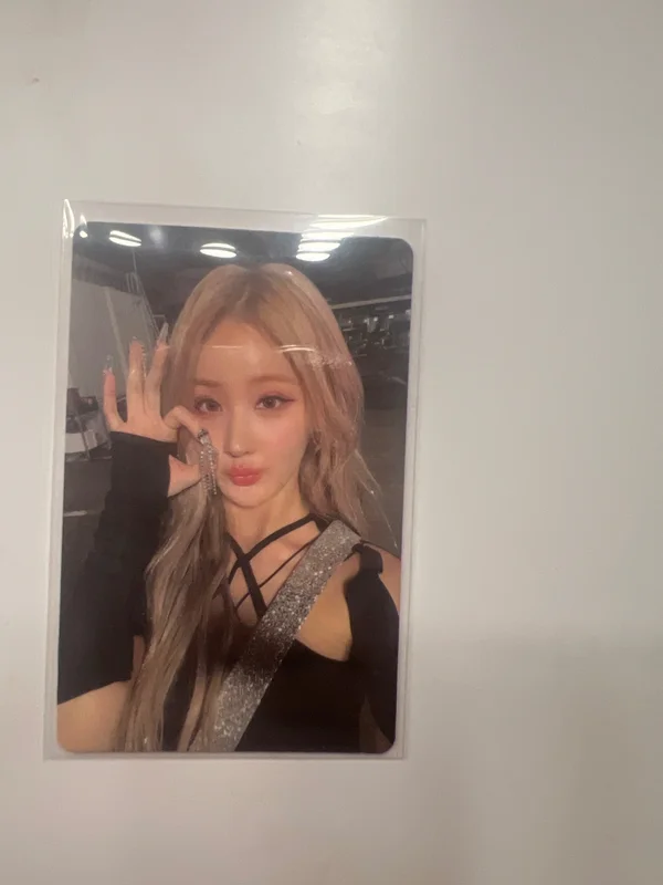 Belle Midas Touch Photobook Ver.