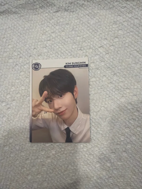 TELECA COLLECTION CARD 2025 K-POP ROOKIE BASE