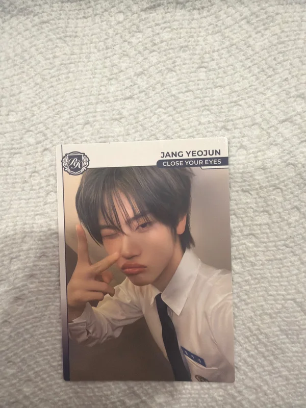 TELECA COLLECTION CARD 2025 K-POP ROOKIE BASE