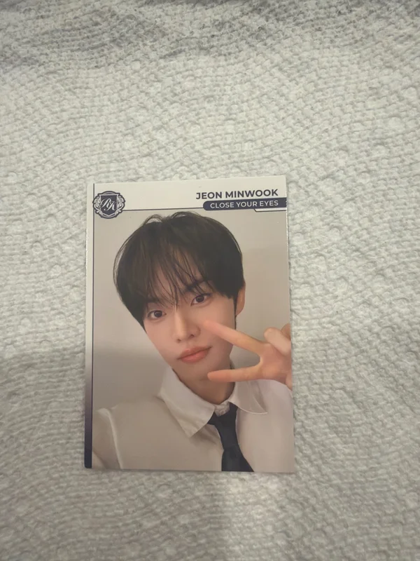 TELECA COLLECTION CARD 2025 K-POP ROOKIE BASE