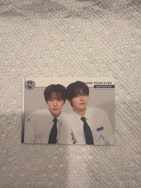 TELECA COLLECTION CARD 2025 K-POP ROOKIE BASE
