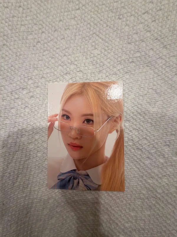 TELECA COLLECTION CARD 2025 K-POP ROOKIE PROMOTIONAL CARD