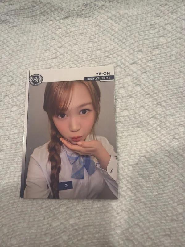 TELECA COLLECTION CARD 2025 K-POP ROOKIE BASE