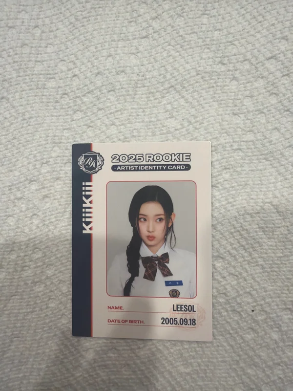 TELECA COLLECTION CARD 2025 K-POP ROOKIE RARE