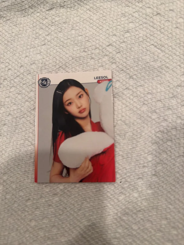 TELECA COLLECTION CARD 2025 K-POP ROOKIE BASE