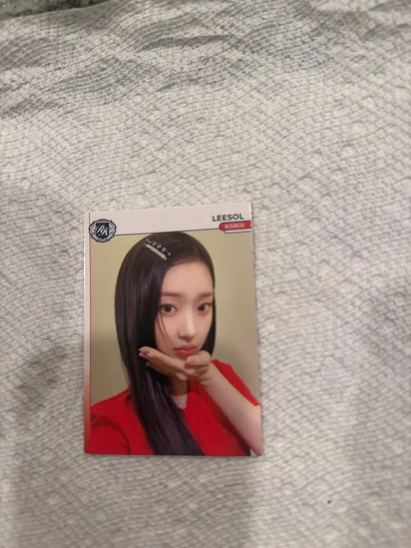 TELECA COLLECTION CARD 2025 K-POP ROOKIE BASE