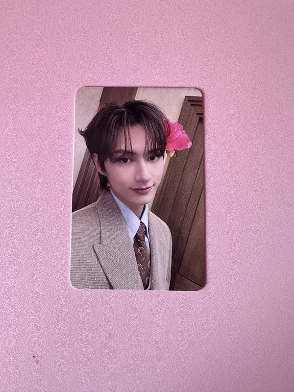 SPILL THE FEELS CARAT Ver.