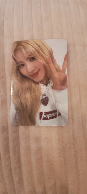 Pocamarket, TWICE SANA STRATEGY K-pop Photocard
