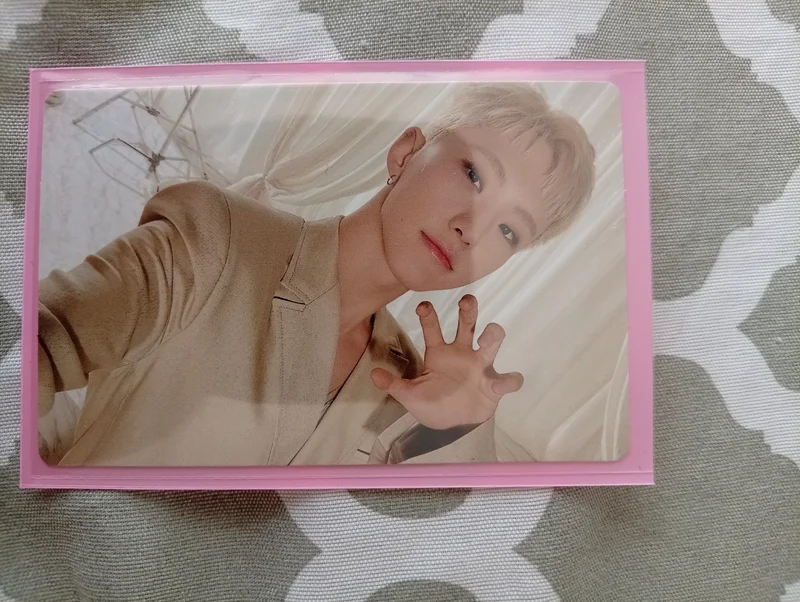 SEVENTEEN WORLD TOUR [BE THE SUN] Trading Card Set