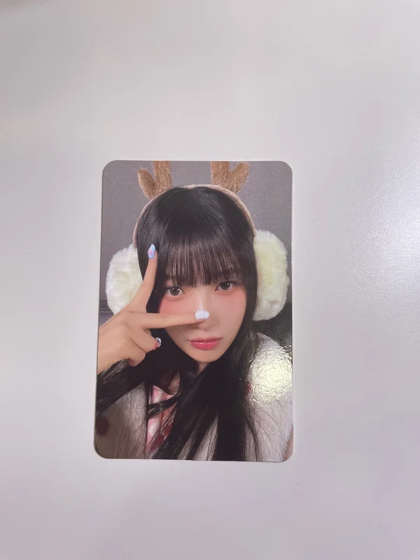 2022 PINK CHRISTMAS PHOTO CARD RANDOM PACK
