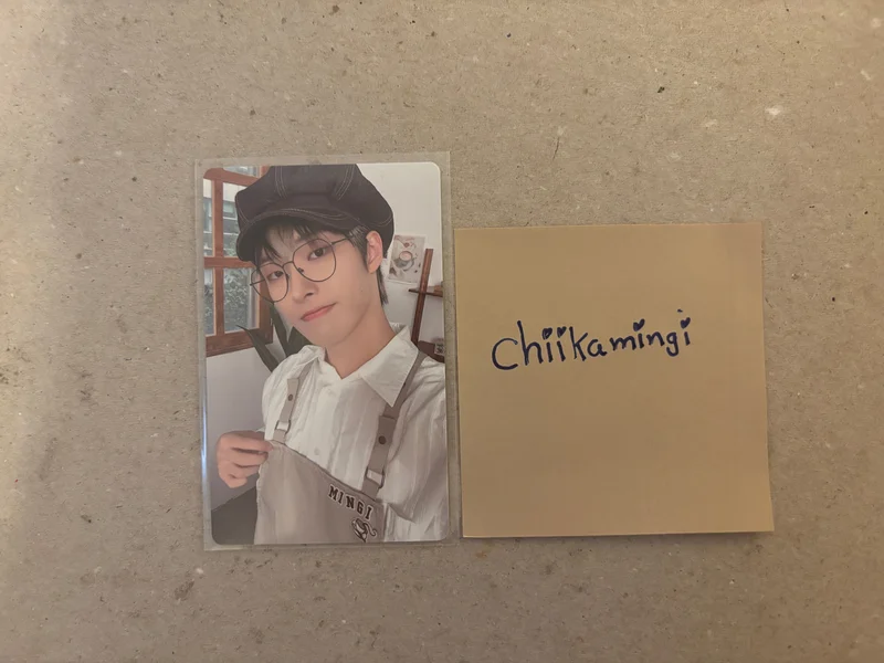 ATEEZ 2024 SEASON'S GREETINGS