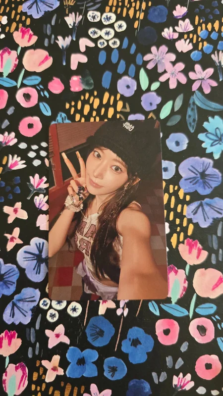 DIFFERENT WEVERSE JAPAN