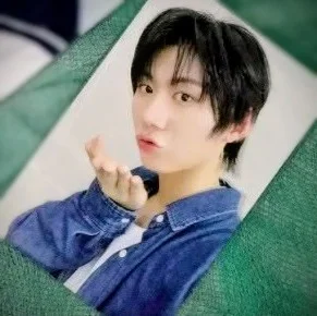 WHO WE ARE Rising Star