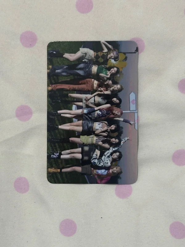Group Photocard Magic Hour Platform ver.