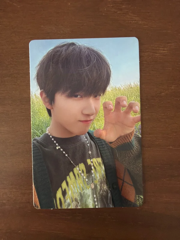 1st EP [WHY..] LETTER ver.