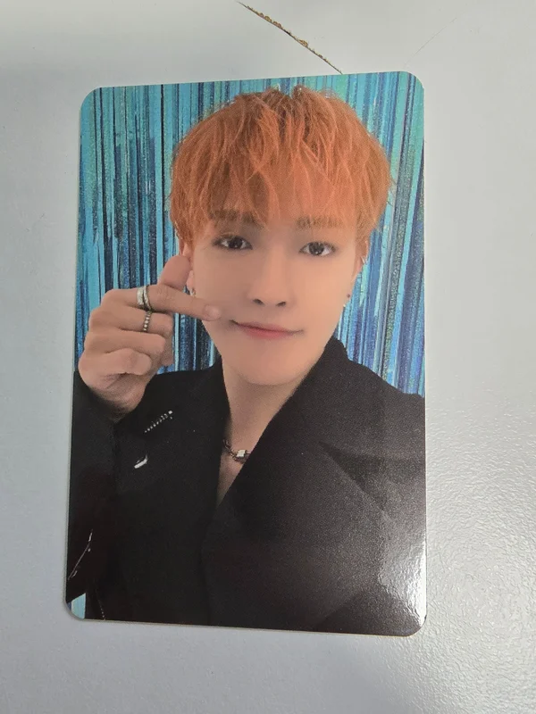 GOLDEN HOUR : Part.1 POP-UP EXHIBITION & STORE PHOTO & SCRATCH CARD A SET