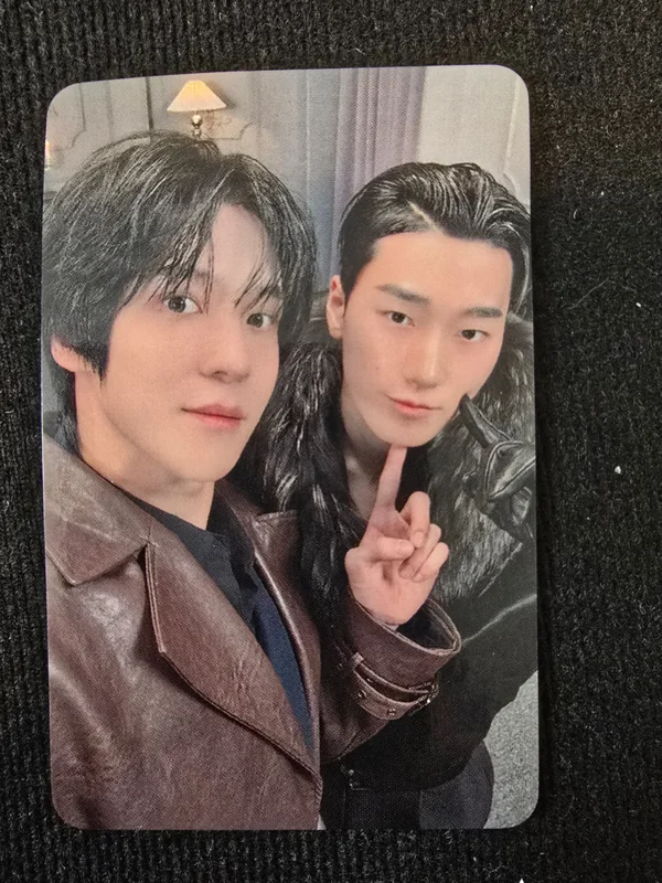 GOLDEN HOUR : Part.4 JJMUZE LUCKY DRAW