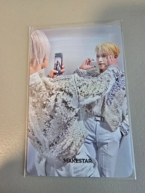 GOLDEN HOUR : Part.2 MAKESTAR LUCKY DRAW in Europe