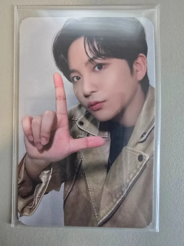 ATEEZ X ANITEEZ POP-UP STORE ANITEEZ IN TREASURE SCOUTING UNIFORM OUTFIT
