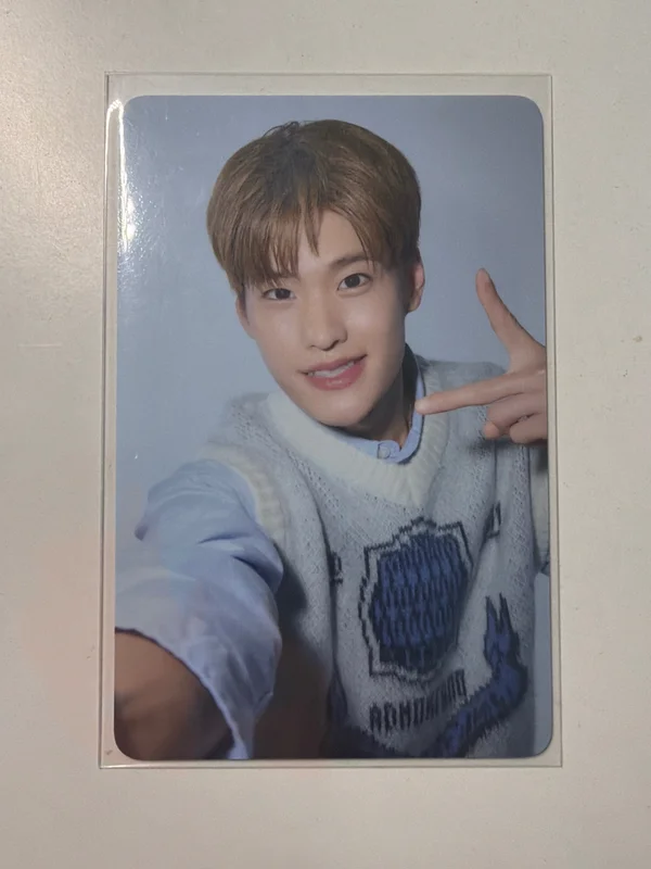 SHIBUYA109 RIIZE Xmas CAMPAIGN POP-UP STORE RANDOM PHOTOCARD A ver.