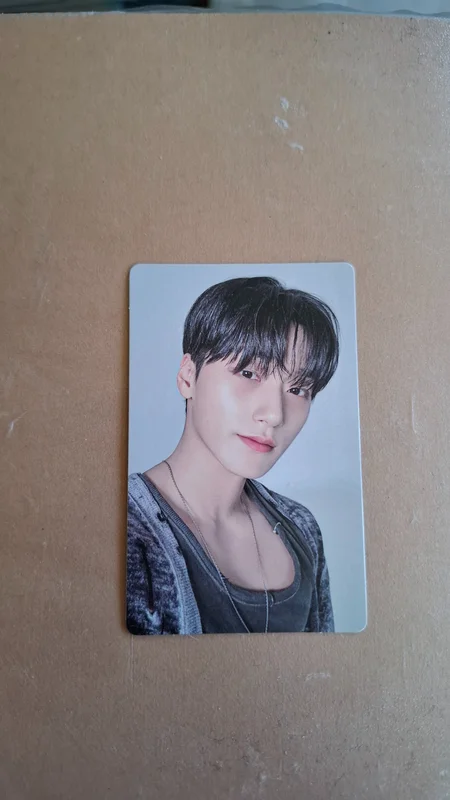 2025 SEASON'S GREETINGS KQ SHOP