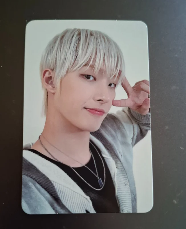 GOLDEN HOUR : Part.1 fromm store