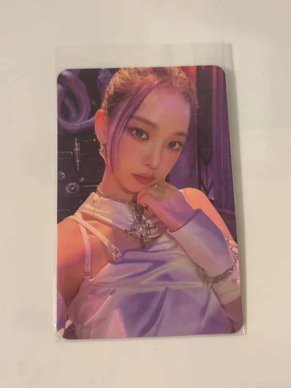 Girls Digipack Ver. US Exclusive