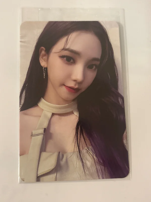 Girls Digipack Ver. US Exclusive