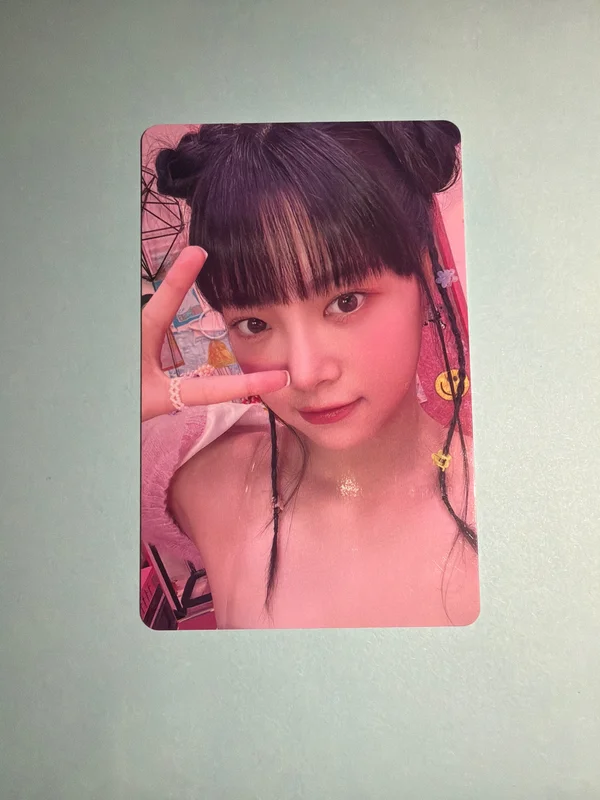 FEARLESS (Japanese ver.) PHOTO CARD