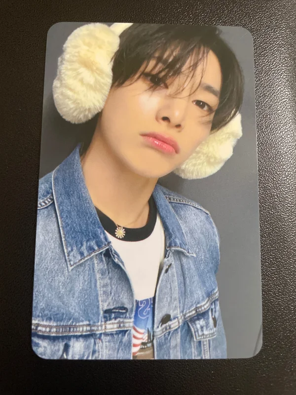 DO IT POP-UP STORE MERCH EVENT