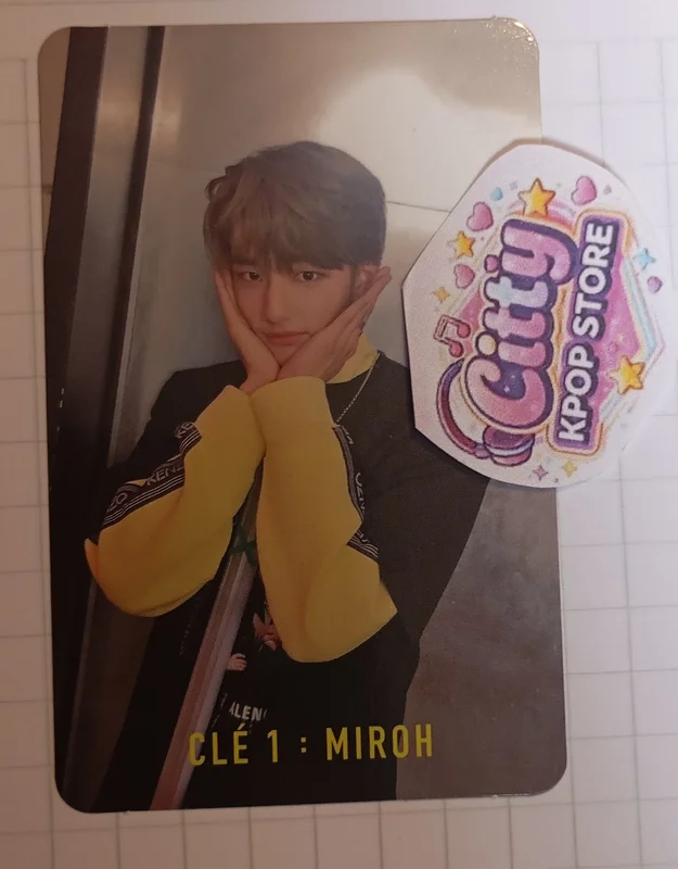Pocamarket, Stray Kids HYUNJIN Clé 1 : MIROH K-pop Photocard