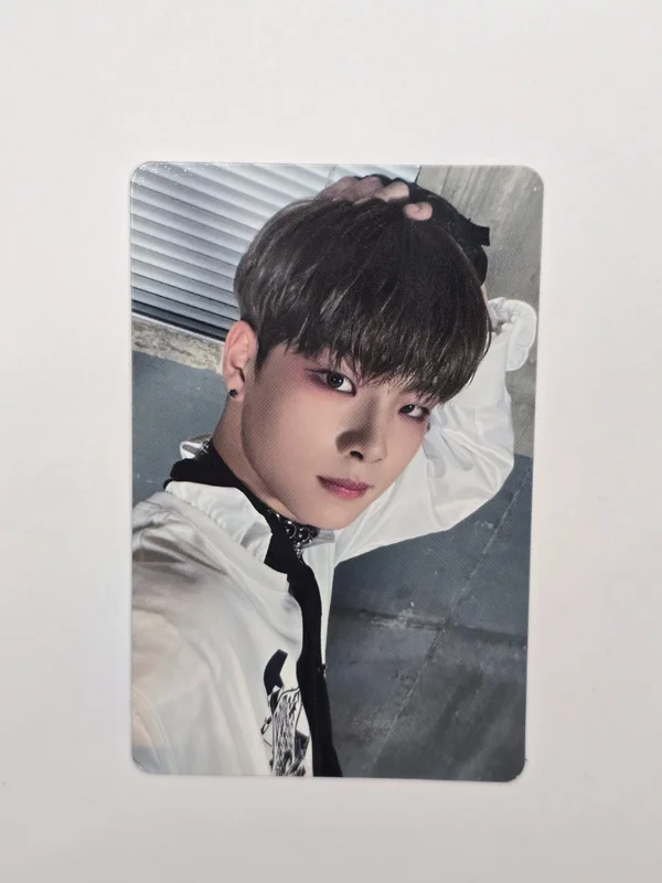 YOUNI-ON DIGIPACK ver.
