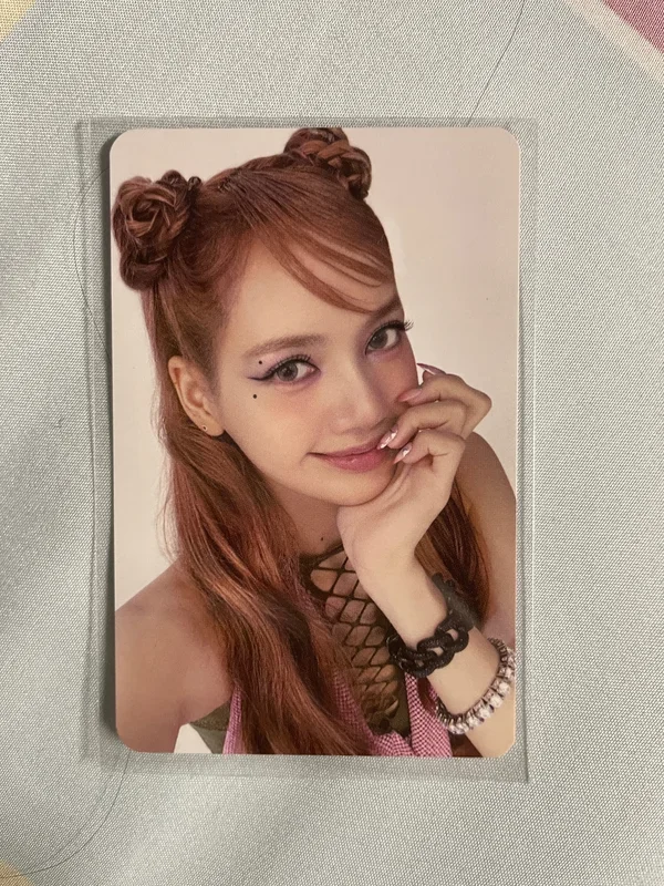BORN PINK BLACKPINK PHOTO CARD + TOP LOADER KIT