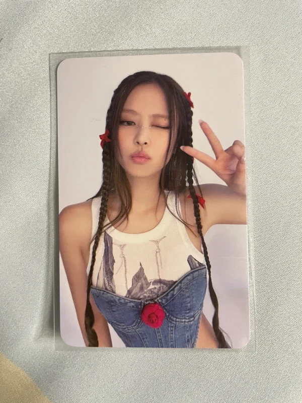 BORN PINK BLACKPINK PHOTO CARD + TOP LOADER KIT