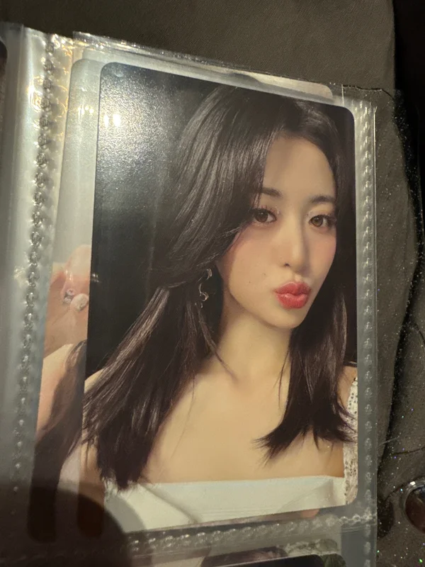 2023 LE SSERAFIM TOUR FLAME RISES IN SEOUL DVD