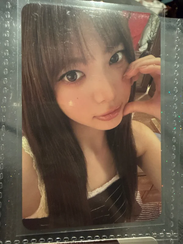 LE SSERAFIM 2026 SEASONS GREETINGS