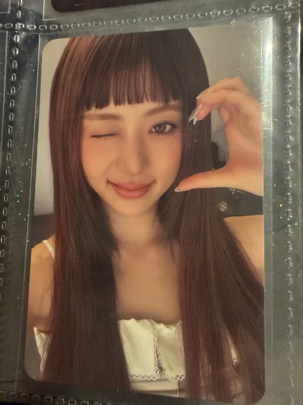 LE SSERAFIM 2026 SEASONS GREETINGS